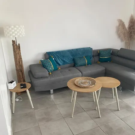 Face A La Сasa de vacaciones *